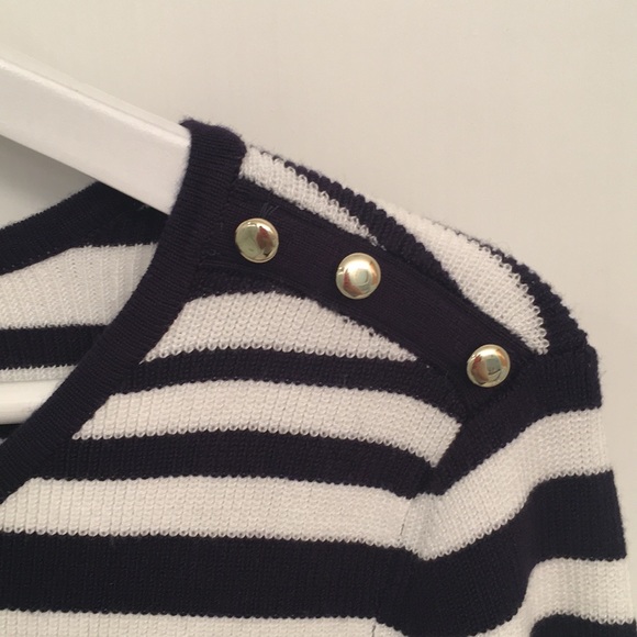 White House Black Market navy & ecru sweater - Picture 3 of 4
